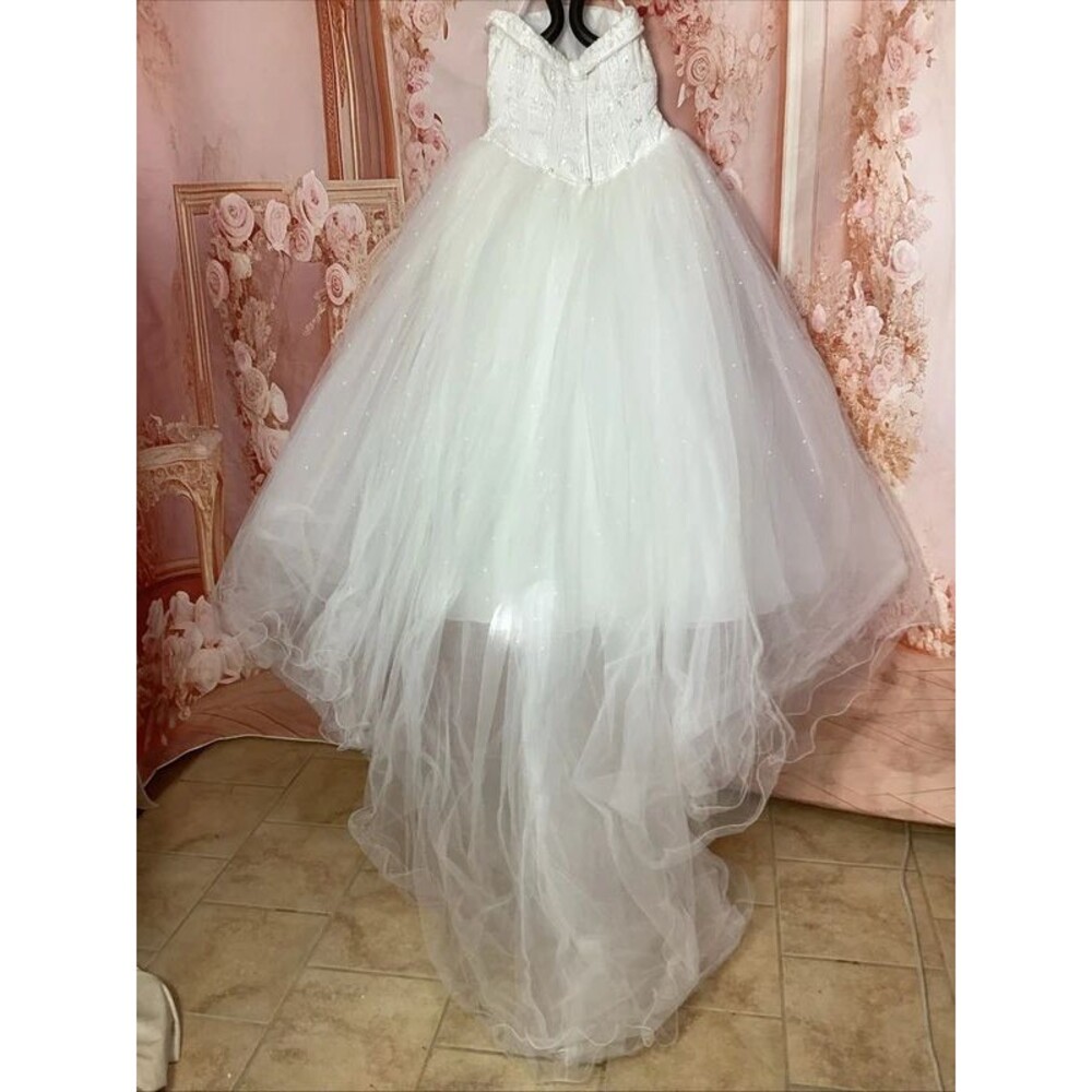David’s bridal wedding gown style T8017 strapless satin beaded small train 12